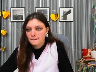 hollydollyy on cam for live nude video chat
