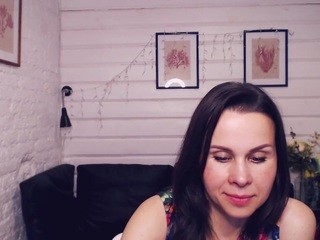 juliaddison on cam for live nude video chat