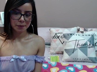 LIA-DM on cam for live nude video chat
