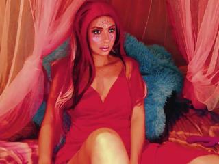 maagda on cam for live nude video chat