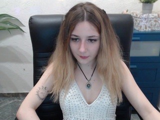 mimi-lovely on cam for live nude video chat