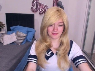 Mimi1Fly on cam for live nude video chat
