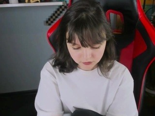 Adela on cam for live nude video chat