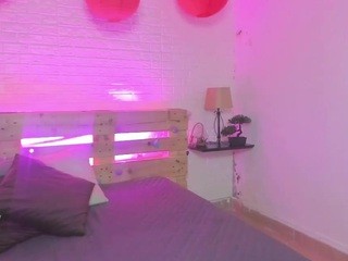 alicee-stone on cam for live nude video chat