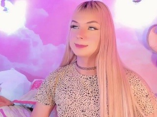 Angelica Gi on cam for live nude video chat