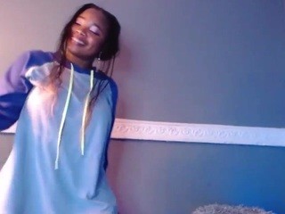 BrisasMonroe on cam for live nude video chat