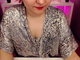 CarmenFabre on cam for live nude video chat