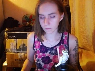 kristy228 on cam for live nude video chat