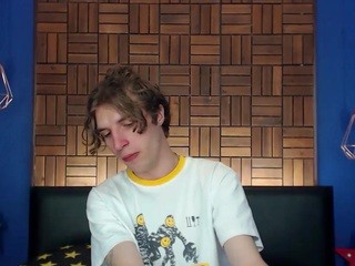 LiamPresley on cam for live nude video chat