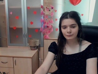 MelanieLovely on cam for live nude video chat
