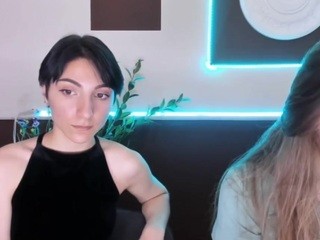 MiaBlueberry on cam for live nude video chat