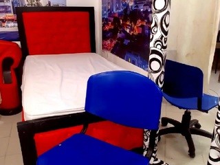 Nathalyxcute on cam for live nude video chat