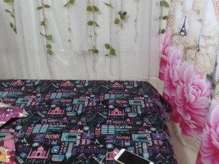 pretyyafrodita on cam for live nude video chat