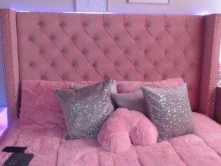 VALENTINA GUCCI , ? on cam for live nude video chat