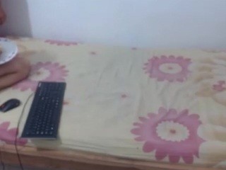 Vane-hot on cam for live nude video chat