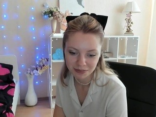 AliceKings on cam for live nude video chat