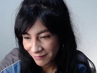 amber-swift on cam for live nude video chat