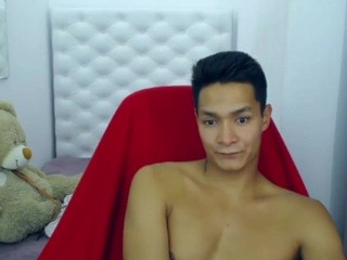 Asher on cam for live nude video chat