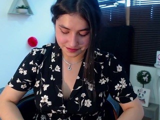 dannnaa1 on cam for live nude video chat
