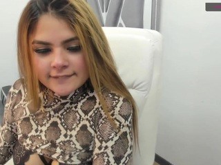 Diana-Rojass on cam for live nude video chat