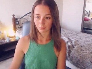 dollyholly on cam for live nude video chat