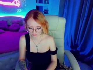 ?, Juliiia? on cam for live nude video chat