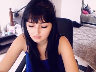 hot-moon on cam for live nude video chat