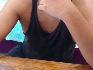 LeonDragon07 on cam for live nude video chat
