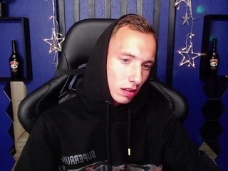 LucasRace on cam for live nude video chat
