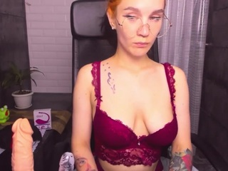NikiLorens on cam for live nude video chat