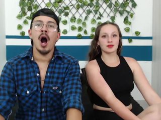 scarlet-aret on cam for live nude video chat