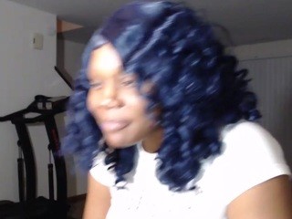 SweetCakes2000 on cam for live nude video chat