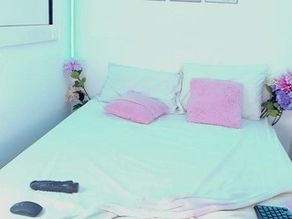annie-purple on cam for live nude video chat