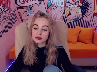 BellaMoor on cam for live nude video chat