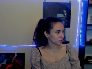 Emilygirl on cam for live nude video chat