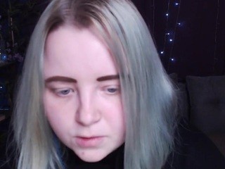 EmmaConnor on cam for live nude video chat