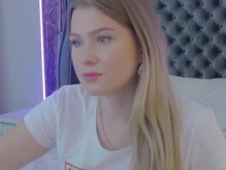 KatrinaaMoreno on cam for live nude video chat