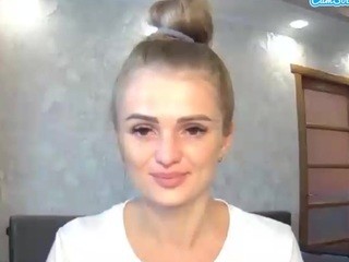 LavrineK2 on cam for live nude video chat