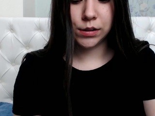Lizz-Miller on cam for live nude video chat