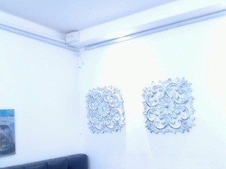 mariana-violeta on cam for live nude video chat