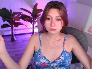 Re-Nessy on cam for live nude video chat