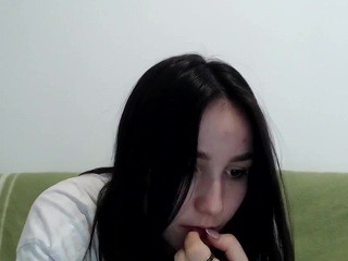 Rousyhott on cam for live nude video chat