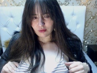 Bonnie-Mazza on cam for live nude video chat