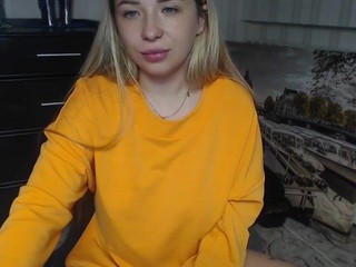 CarolColey on cam for live nude video chat