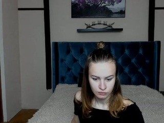 daisy-gold on cam for live nude video chat