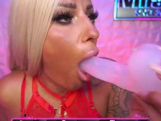 ?, TamaraMilano™ ? on cam for live nude video chat
