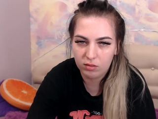 MarieJuanna on cam for live nude video chat