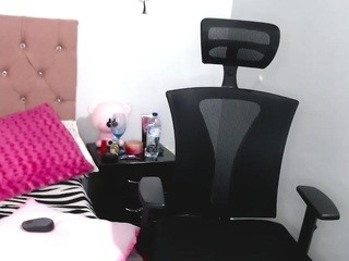 mindy-01 on cam for live nude video chat