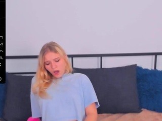 nikaamooon on cam for live nude video chat