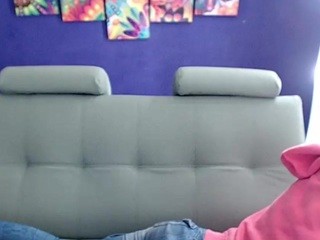 perla-19 on cam for live nude video chat